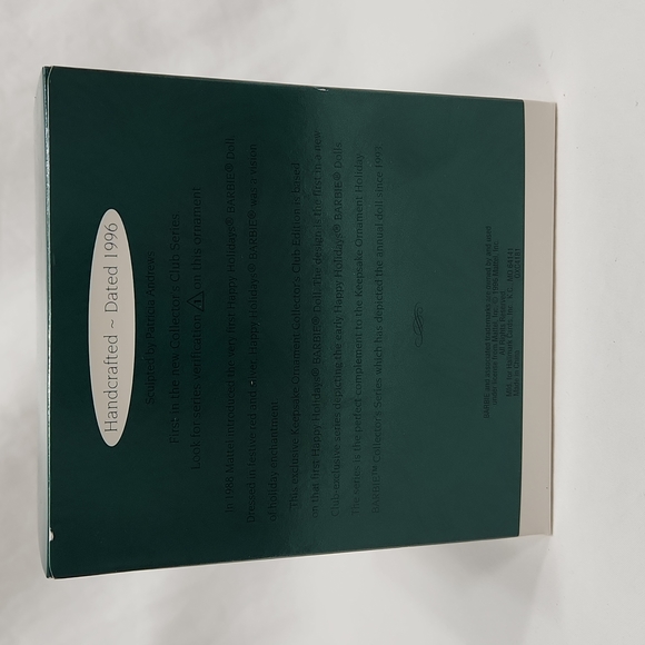 Hallmark Holiday Barbie Ornament 1988 - Picture 3 of 3